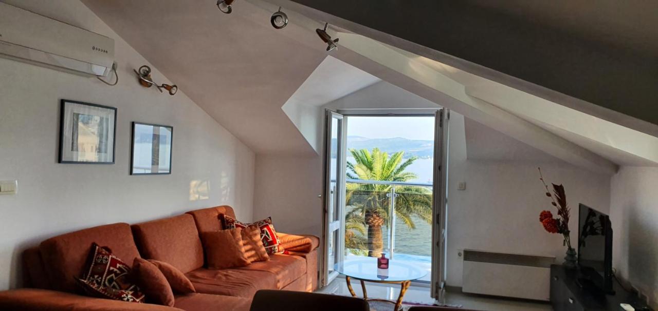 Penthouse By The Sea Leilighet Tivat Eksteriør bilde
